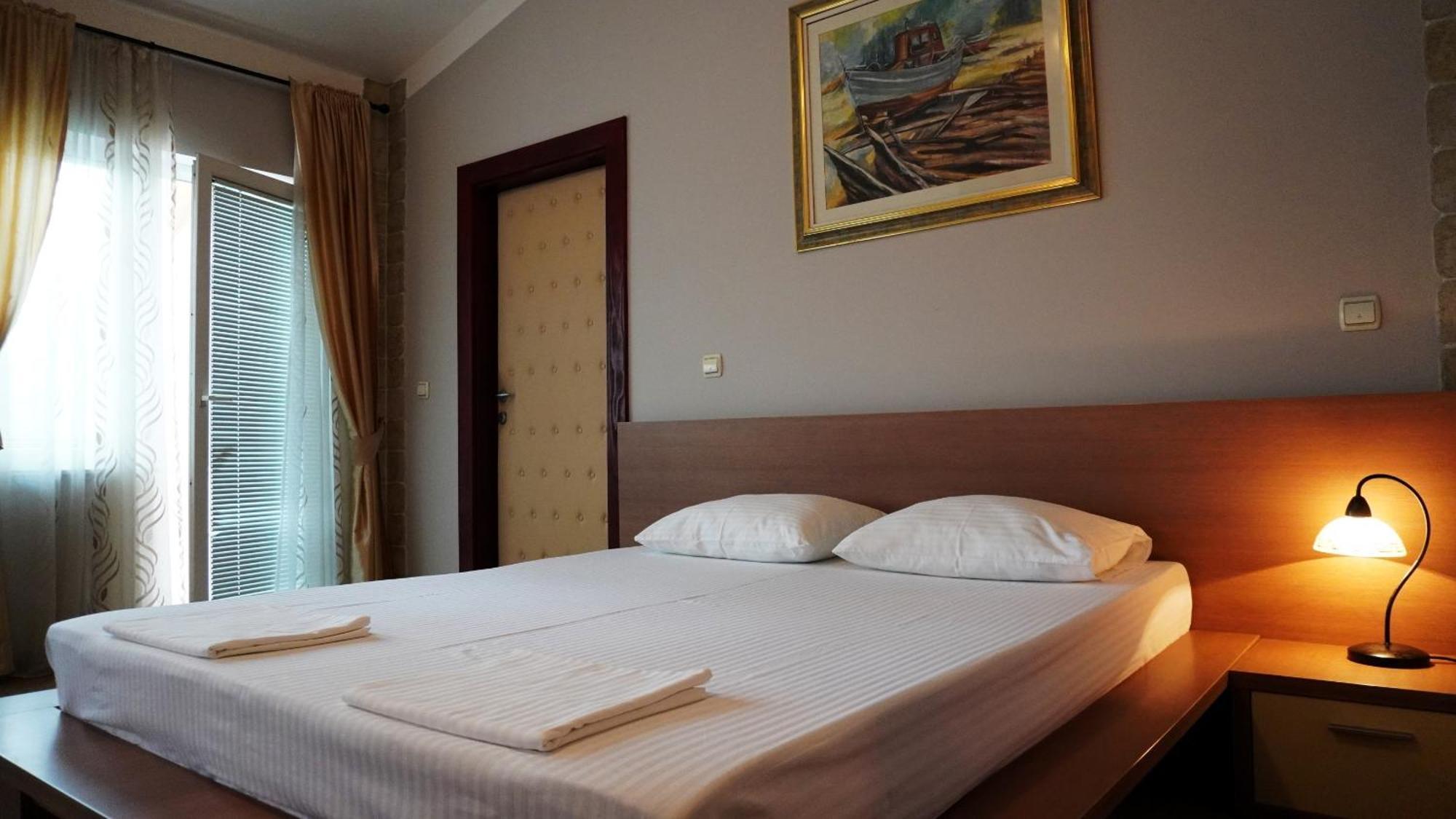 Hotel Vila Ivankovic Buna Chambre photo