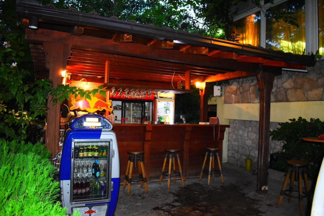 Hotel Vila Ivankovic Buna Extérieur photo