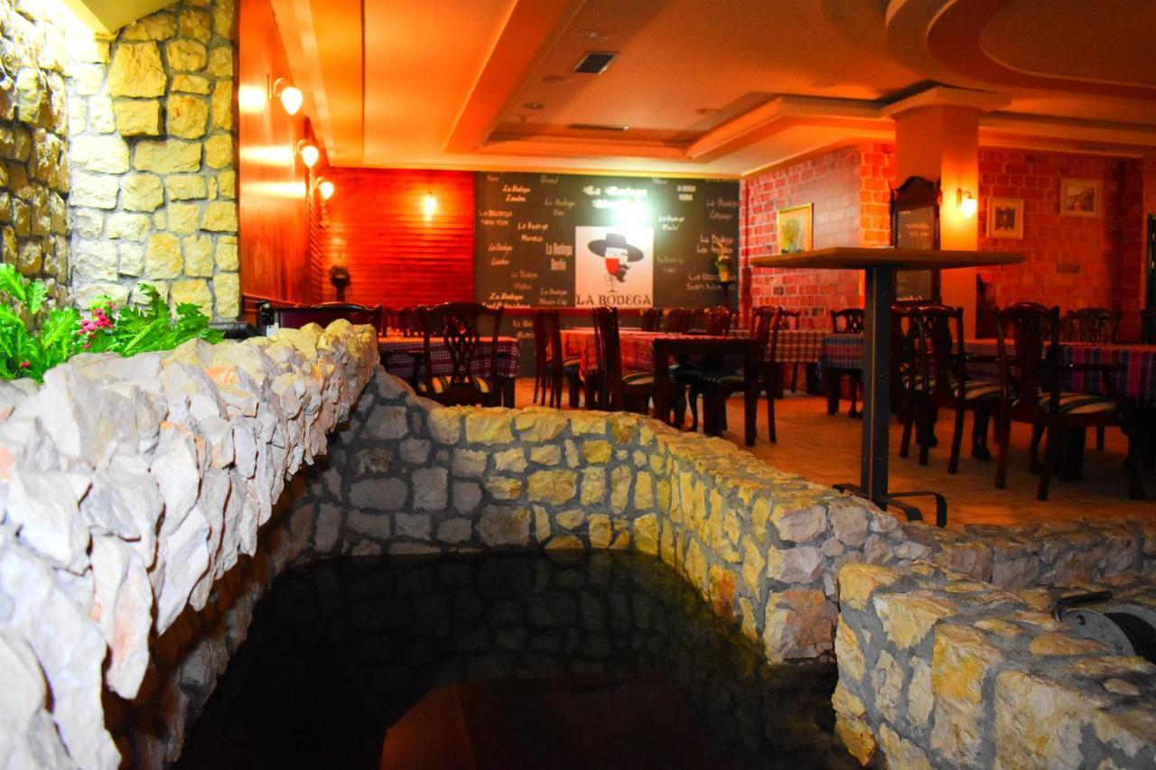 Hotel Vila Ivankovic Buna Extérieur photo